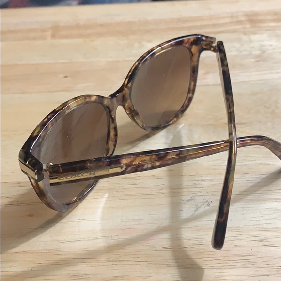 COACH WOMENS DESIGNER SUNGLASSES NWT - Picture 2 of 7